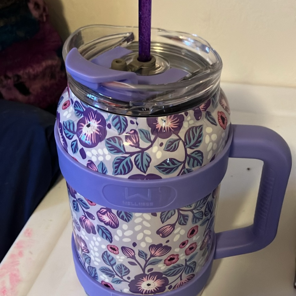 Floral Insulated tumbler with Straw